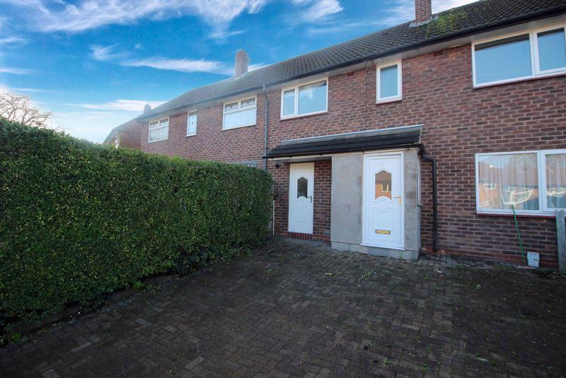 Woolston Avenue, Congleton 3 bed terraced house £135,000