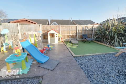 73 Aldcliffe Crescent, Doncaster, DN4 9SE