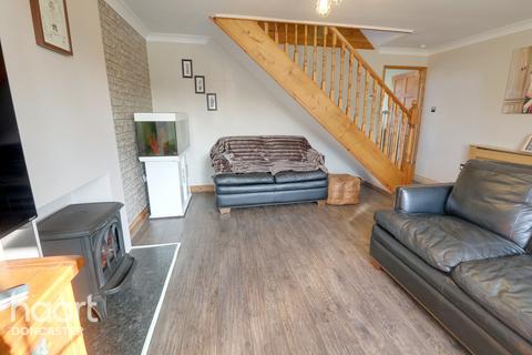 73 Aldcliffe Crescent, Doncaster, DN4 9SE