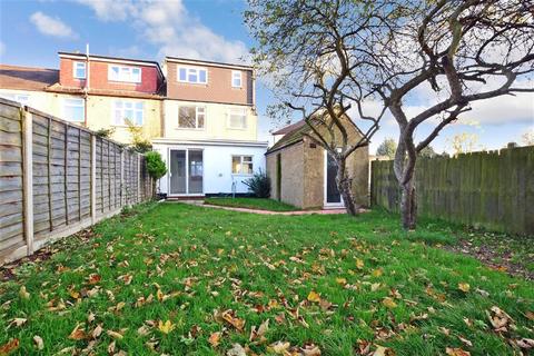 47 Aintree Crescent, Ilford, IG6 2HD
