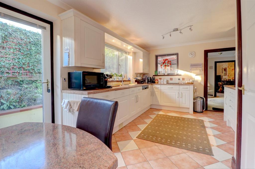 Limers Lane, Northam, Bideford 3 bed detached bungalow £535,000