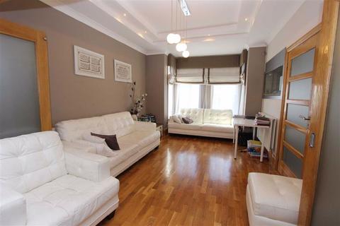 21 Alloa Road, Ilford, IG3 9SW