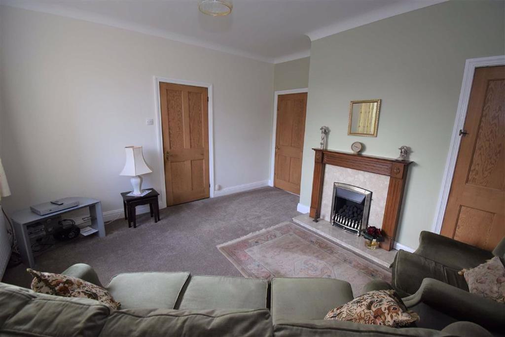 Mowbray Road, South Shields 1 bed semidetached bungalow for sale £