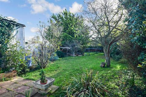 64 Botany Road, Kingsgate, Broadstairs, CT10 3SF