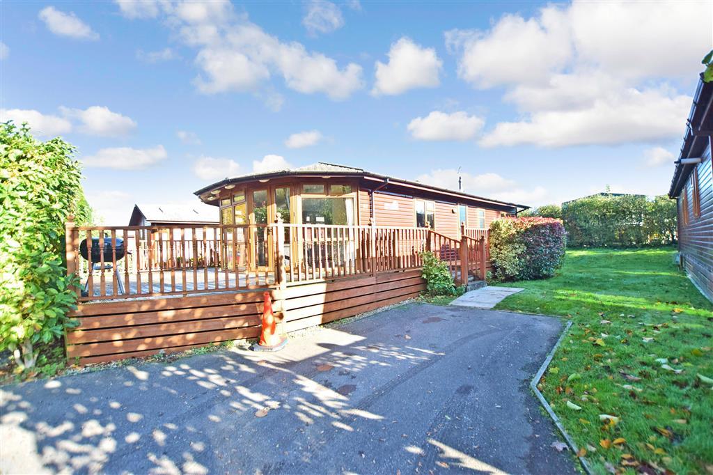 Edgeley Park, Farley Green... 3 bed park home £80,000