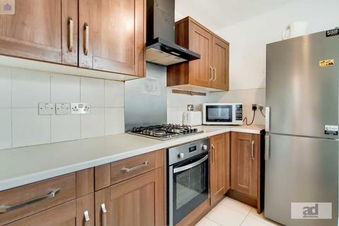 68 Dunedin Road, London, E10 5NJ