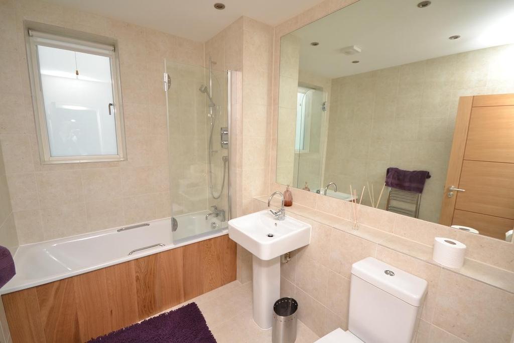 Family bathroom