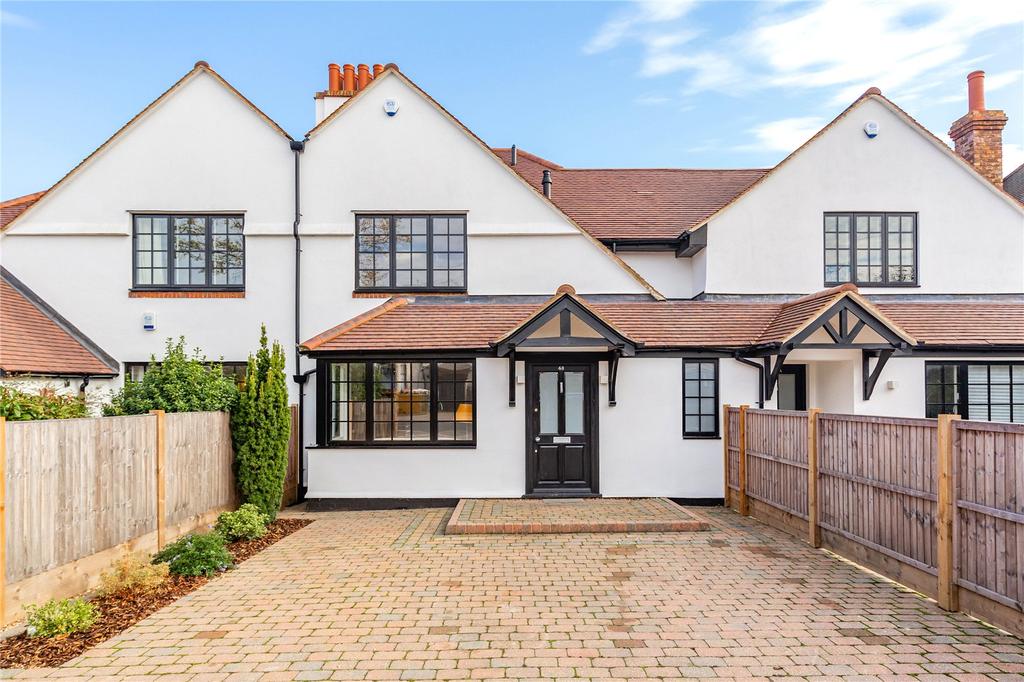 Station Road, Loughton, IG10 3 bed terraced house £1,100,000