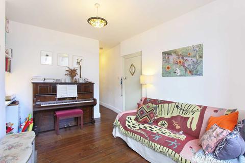 1 Lindley Road, London, E10 6QT