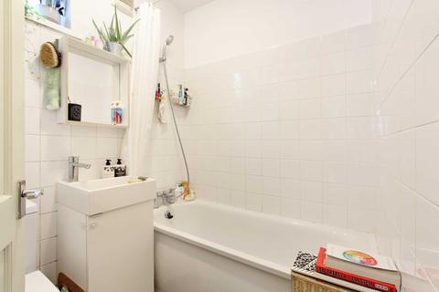 1 Lindley Road, London, E10 6QT