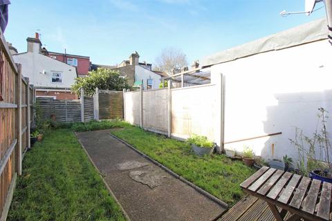 1 Lindley Road, London, E10 6QT