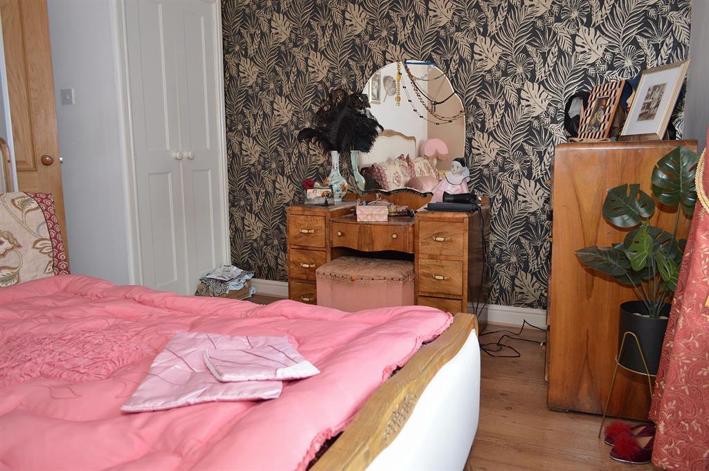 Bed 1