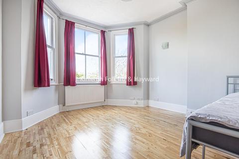 115 Inchmery Road, London, SE6 2NB