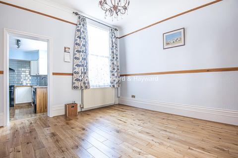 115 Inchmery Road, London, SE6 2NB