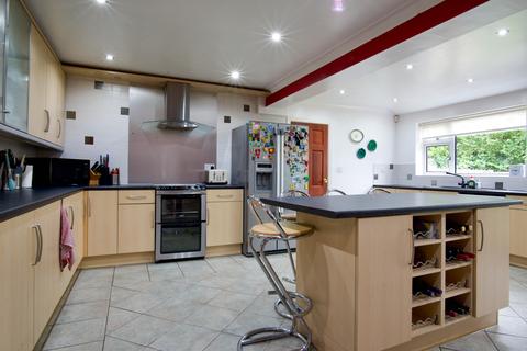 135 Higher Meadow, Leyland, PR25 5RP