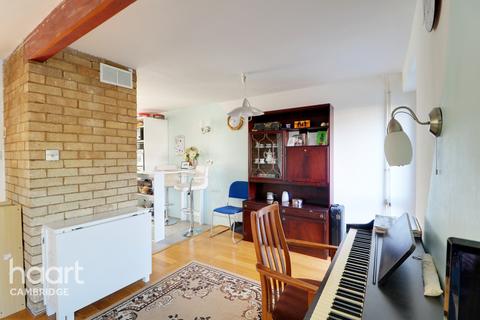 45 Cratherne Way, Cambridge, CB4 2LZ