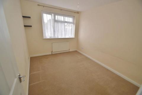 2d Spencer Road, Slough, SL3 8RS