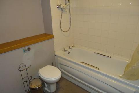 81 Deerhurst Close, Feltham, TW13 7HT