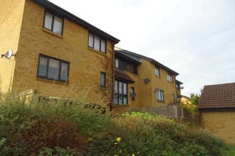 81 Deerhurst Close, Feltham, TW13 7HT
