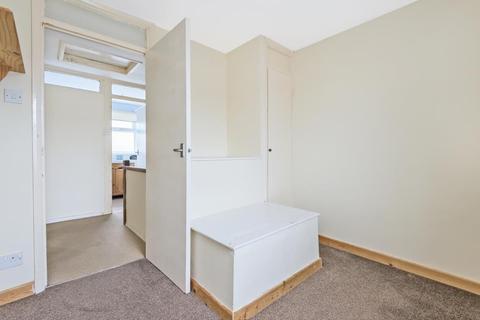 122 Frobisher Drive, Swindon, SN3 3HF