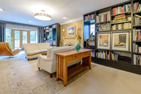Bracken House Parsons Lane, Hindhead, GU26 6NP