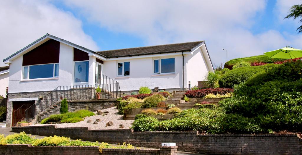 12 Holroyd Road, Kirkcudbright 3 bed bungalow £275,000