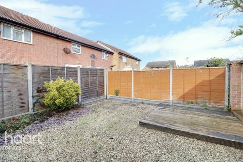 1 Broadlands, Badgers Dene, Grays, RM17 5HZ