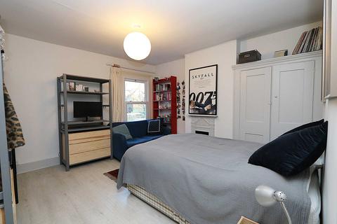 7 Thames Avenue, Pangbourne, Reading, RG8 7BU