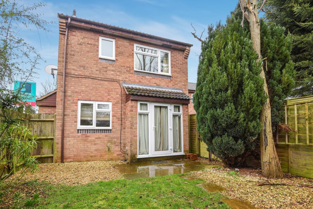 Winchelsea Close, Banbury, OX16 1 bed terraced house £750 pcm (£173 pw)