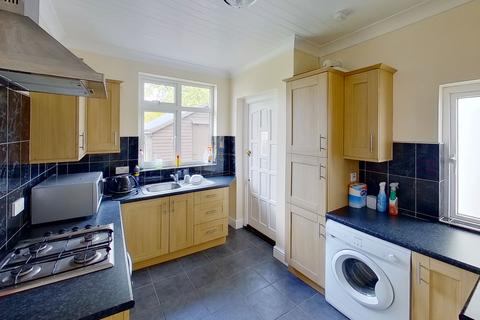 28 Mayfield Road, Bromley, BR1 2HD
