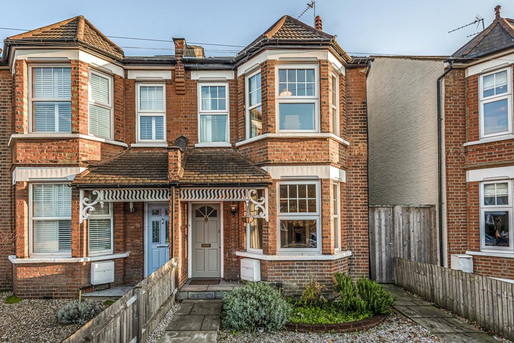 Gloucester Road, Kingston Upon... 4 bed semidetached house £825,000