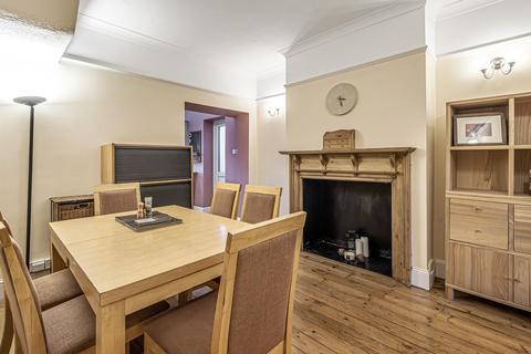 110 Gloucester Road, Kingston Upon Thames, KT1 3QN