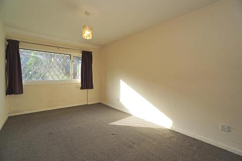 24 Fraser Drive, Sheffield, S8 0JG