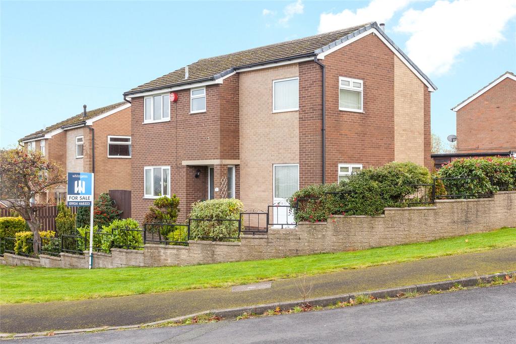 Henley Avenue, Thornhill, Dewsbury, WF12 4 bed detached house £265,000