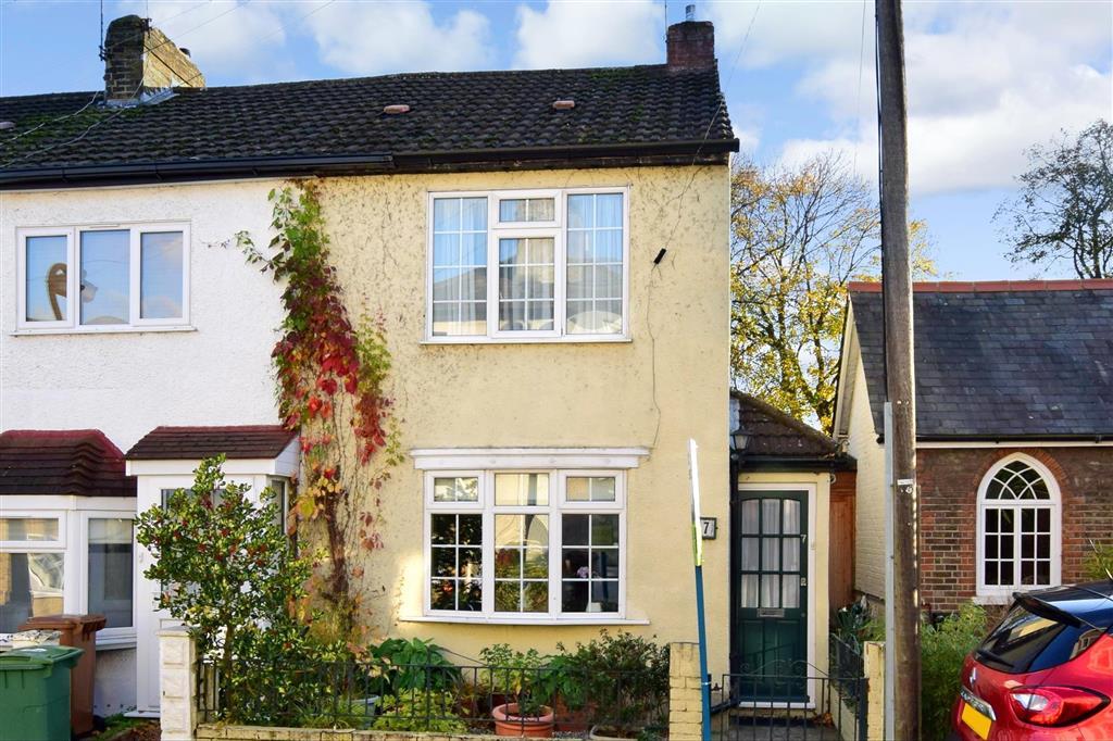 Upper Road, Wallington, Surrey 2 bed end of terrace house for sale £