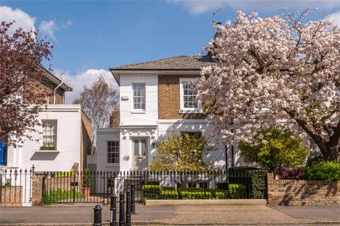 22 Northchurch Road, London, N1 4EH