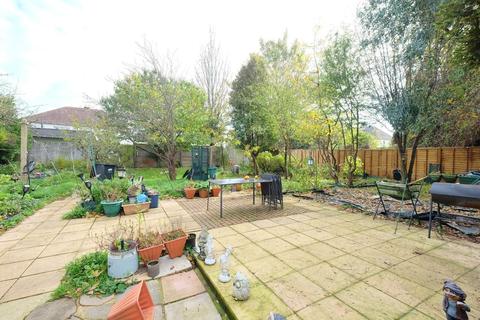 10 Horsecroft Close, Orpington, BR6 0RA
