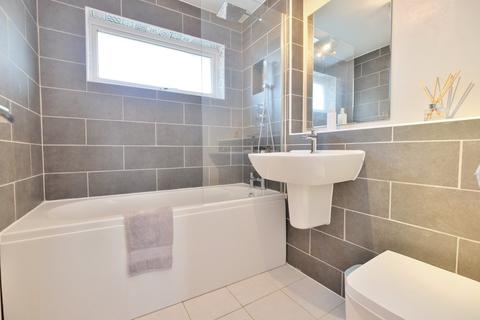 37 Haydens Close, Orpington, BR5 4JE