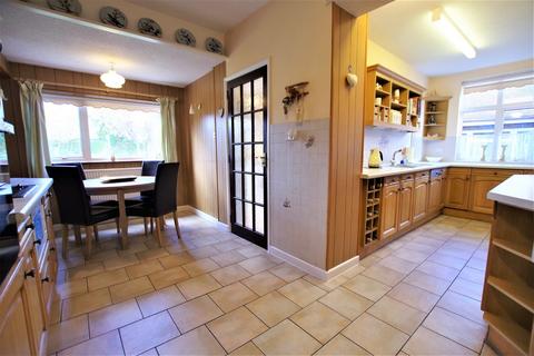 10 Bramshall Road, Uttoxeter, ST14 7PG