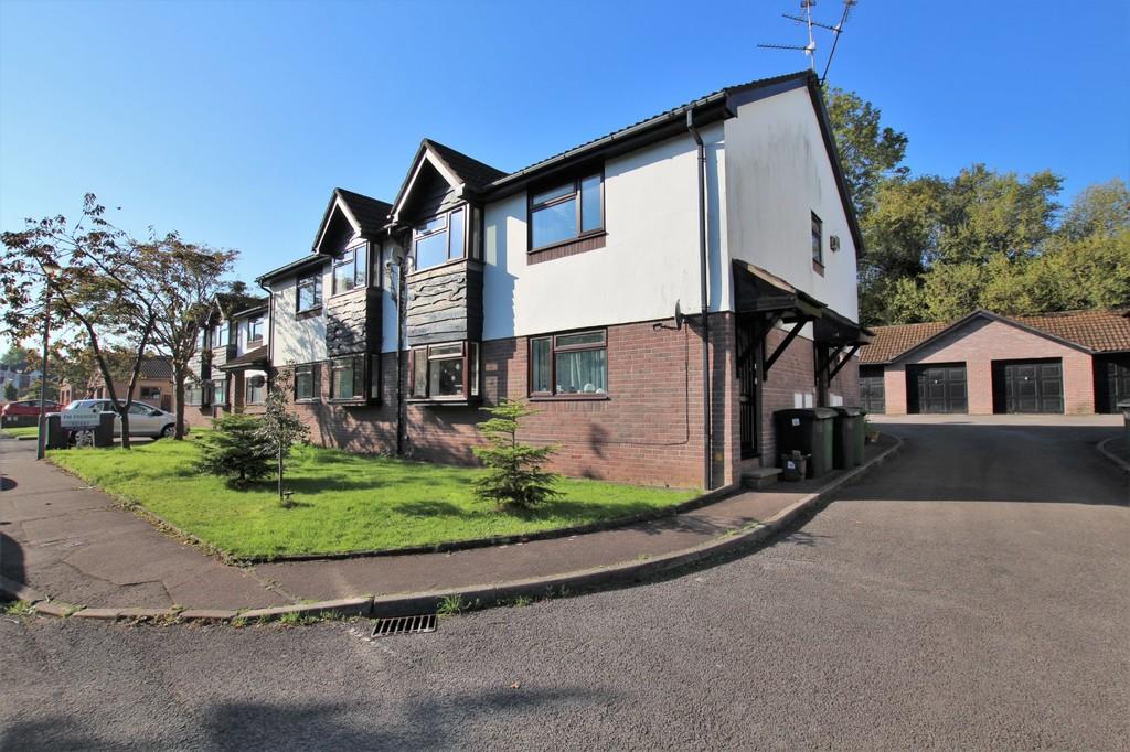 Morton Court, Heath Park Drive... 2 bed £150,000