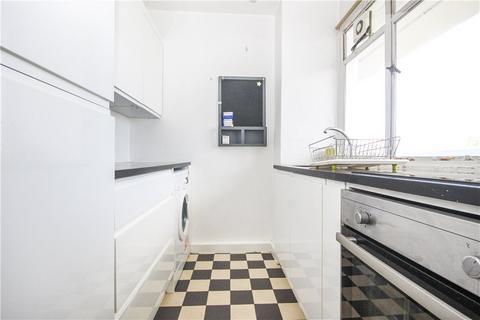 undefined, Streatham Hill, London, SW2