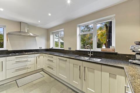 100 Cannon Leys, Chelmsford, CM2 8PD