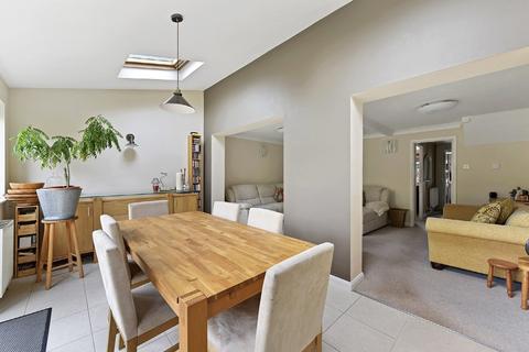 100 Cannon Leys, Chelmsford, CM2 8PD