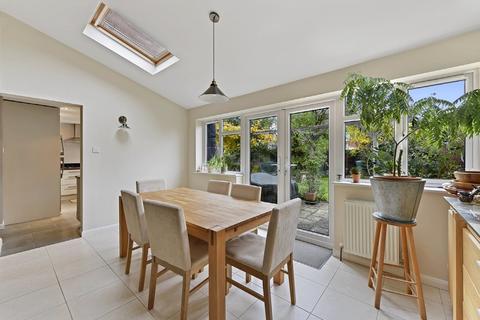 100 Cannon Leys, Chelmsford, CM2 8PD