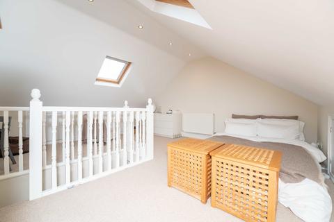 72 Seaford Road, Ealing, London, W13 9HU