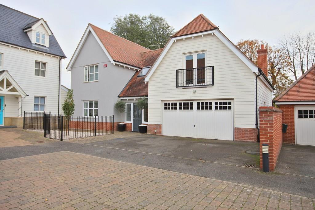 Colchester Fenn Wright Signature 4 bed detached house £750,000
