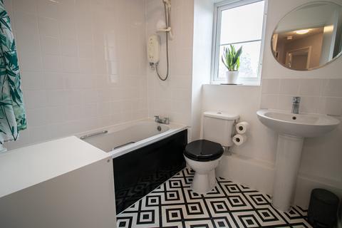 43 Campbell Drive, Cardiff, CF11 7QE