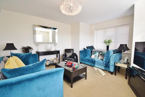 19 Swallowhurst, Hockley, Tamworth, B77 5GH