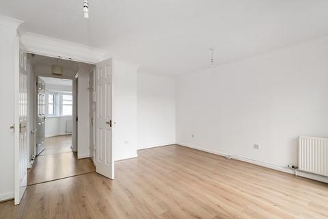 13 Beechcroft Road, London, E18 1LA
