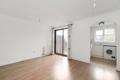 13 Beechcroft Road, London, E18 1LA